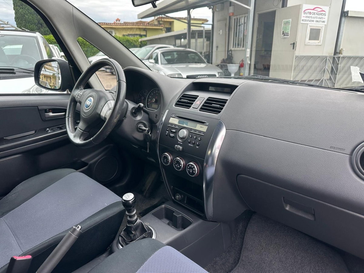 Fiat Sedici 1.9 MJT 4x4 Dynamic (15)