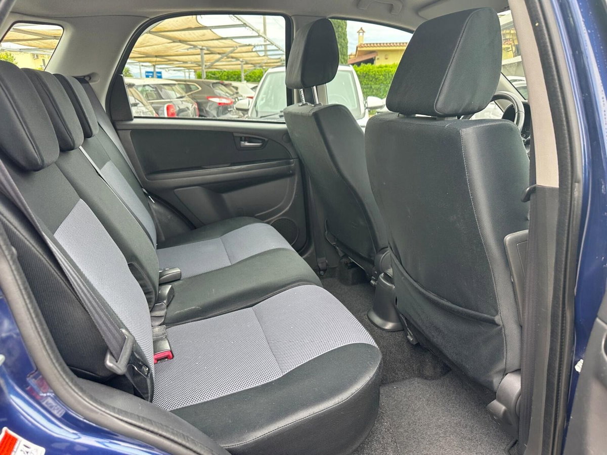 Fiat Sedici 1.9 MJT 4x4 Dynamic (16)