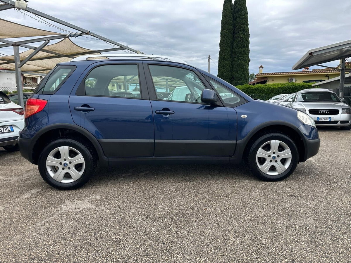 Fiat Sedici 1.9 MJT 4x4 Dynamic (2)