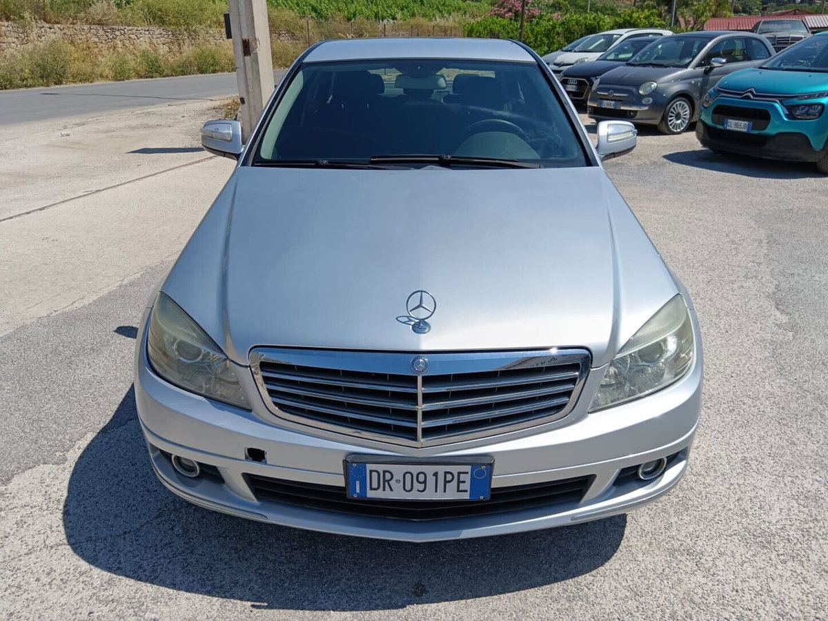 Mercedes-Benz Classe C 220 CDI Elegance (11)