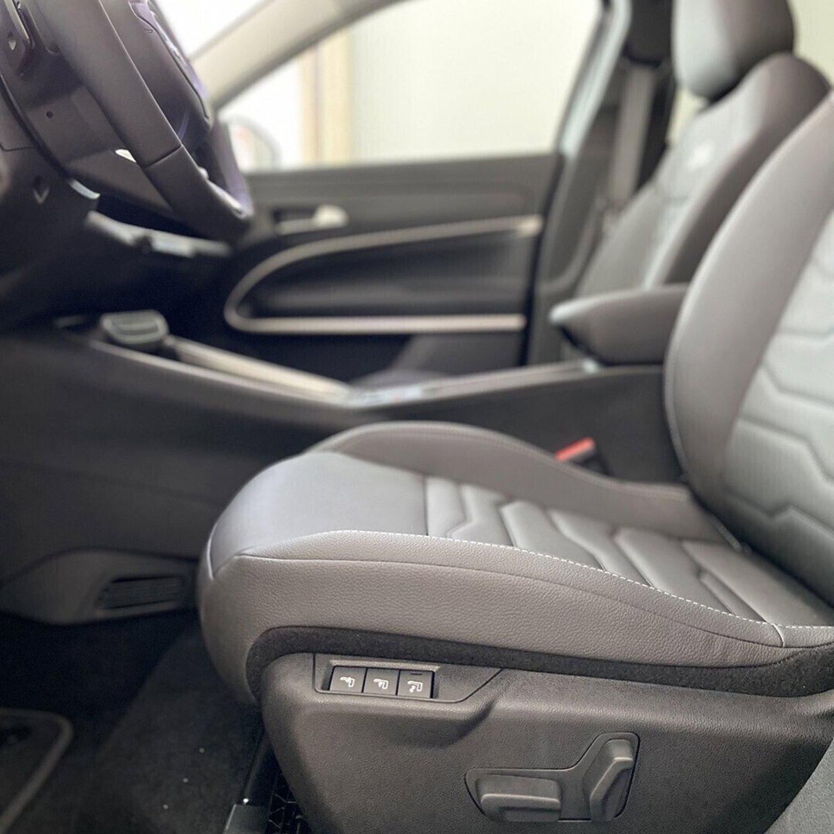 Jeep Avenger 1.2 turbo Summit fwd 100cv (7)