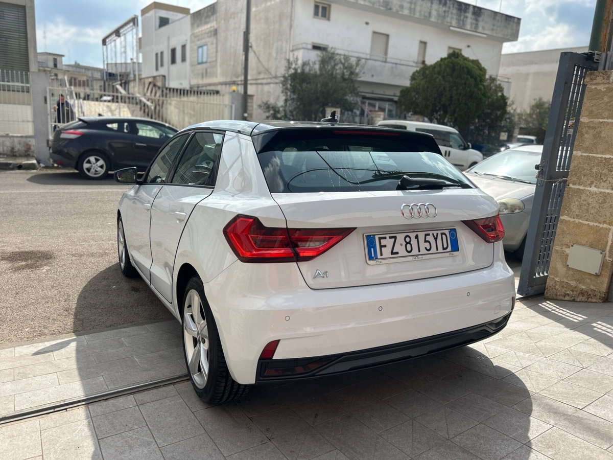 Audi A1 Sportback 30 TFSI S tronic Admired (4)