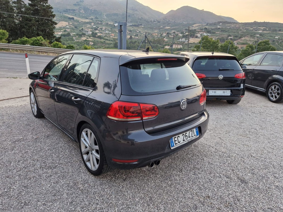 Volkswagen Golf 2.0 TDI 170CV DPF DSG 5p. GTD (2)