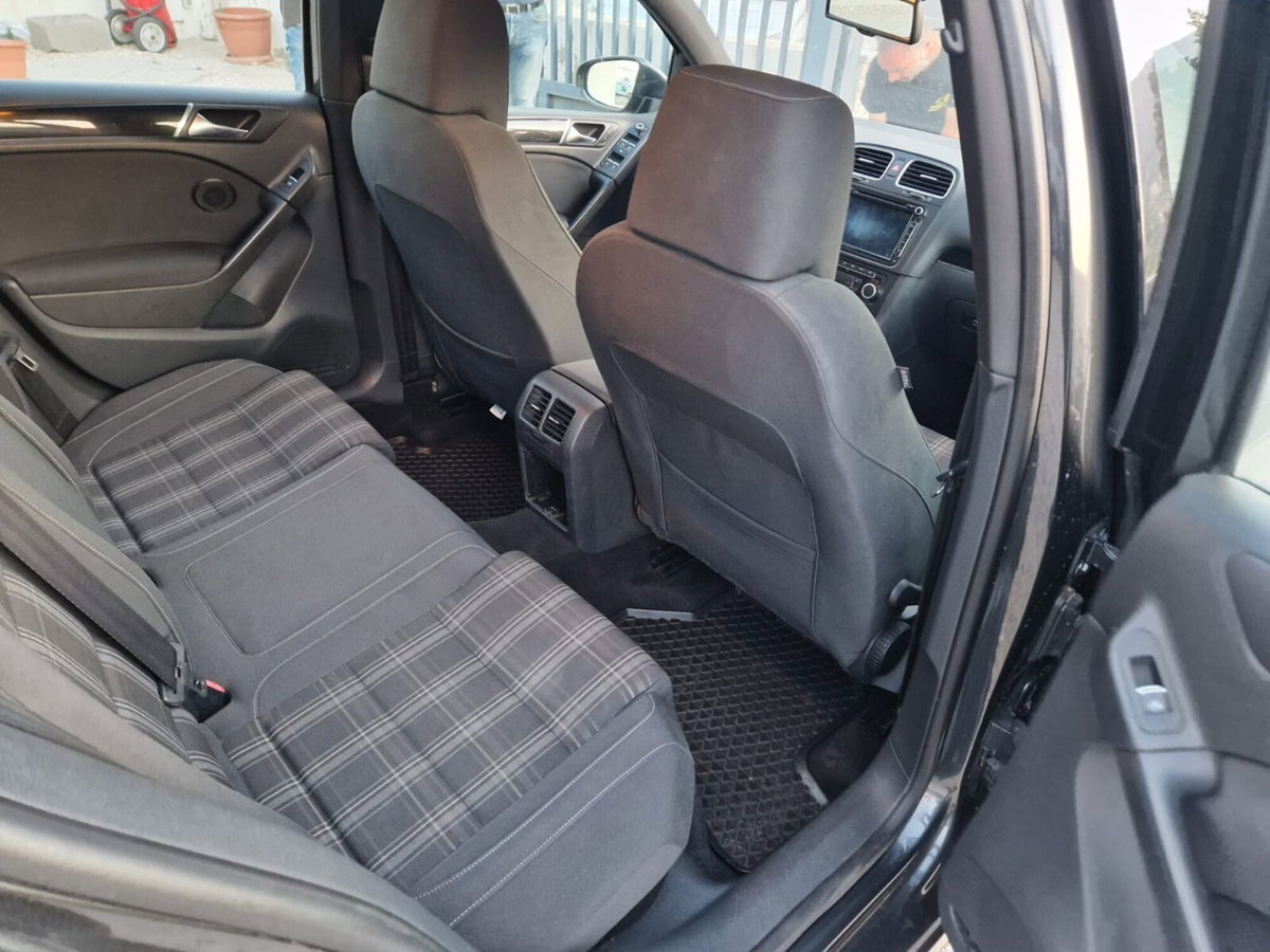 Volkswagen Golf 2.0 TDI 170CV DPF DSG 5p. GTD (8)