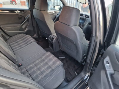 Volkswagen Golf 2.0 TDI 170CV DPF DSG 5p. GTD (8)