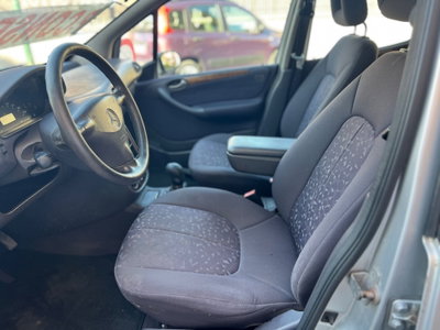 Mercedes-Benz Classe A 140 cat Avantgarde (8)
