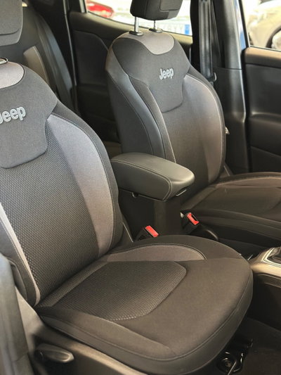Jeep Renegade 1.6 Mjt 130 CV Limited (12)