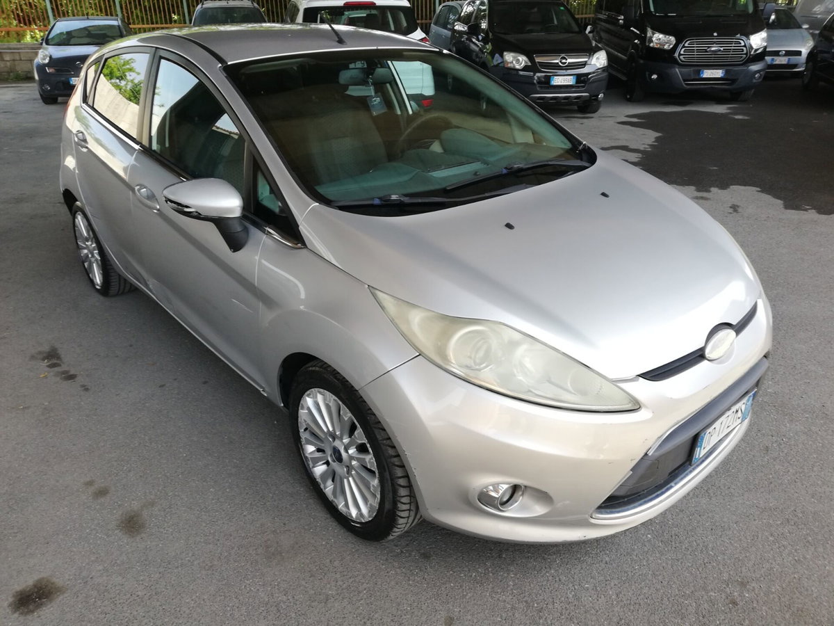 Ford Fiesta 1.4 TDCi 5p. Ghia