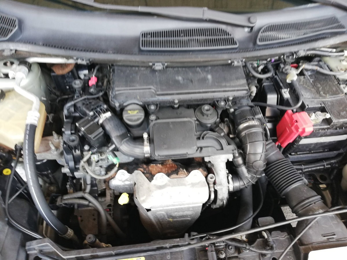 Ford Fiesta 1.4 TDCi 5p. Ghia (13)