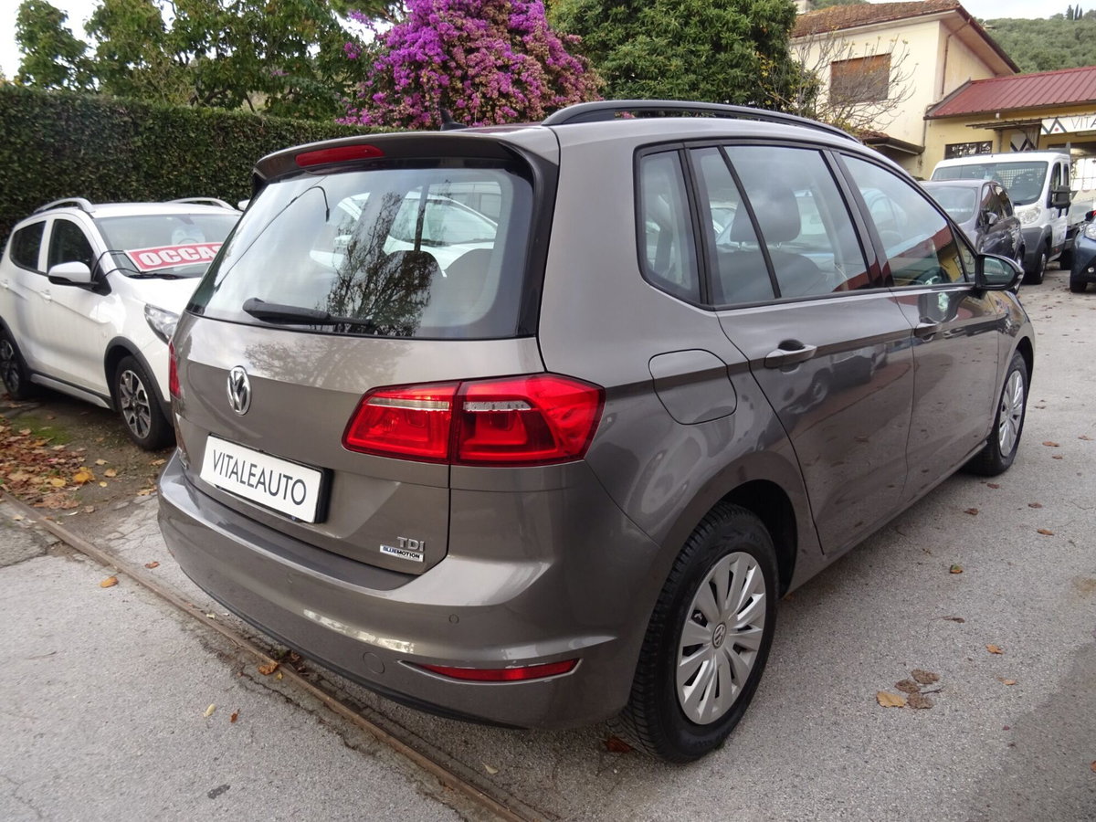Volkswagen Golf 1.6 TDI 90 CV 5p. Trendline BlueMotion Technology (6)