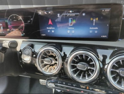 Mercedes-Benz Classe A Sedan 180 d AMG Line Premium Plus auto (12)