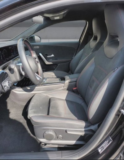 Mercedes-Benz Classe A Sedan 180 d AMG Line Premium Plus auto (5)