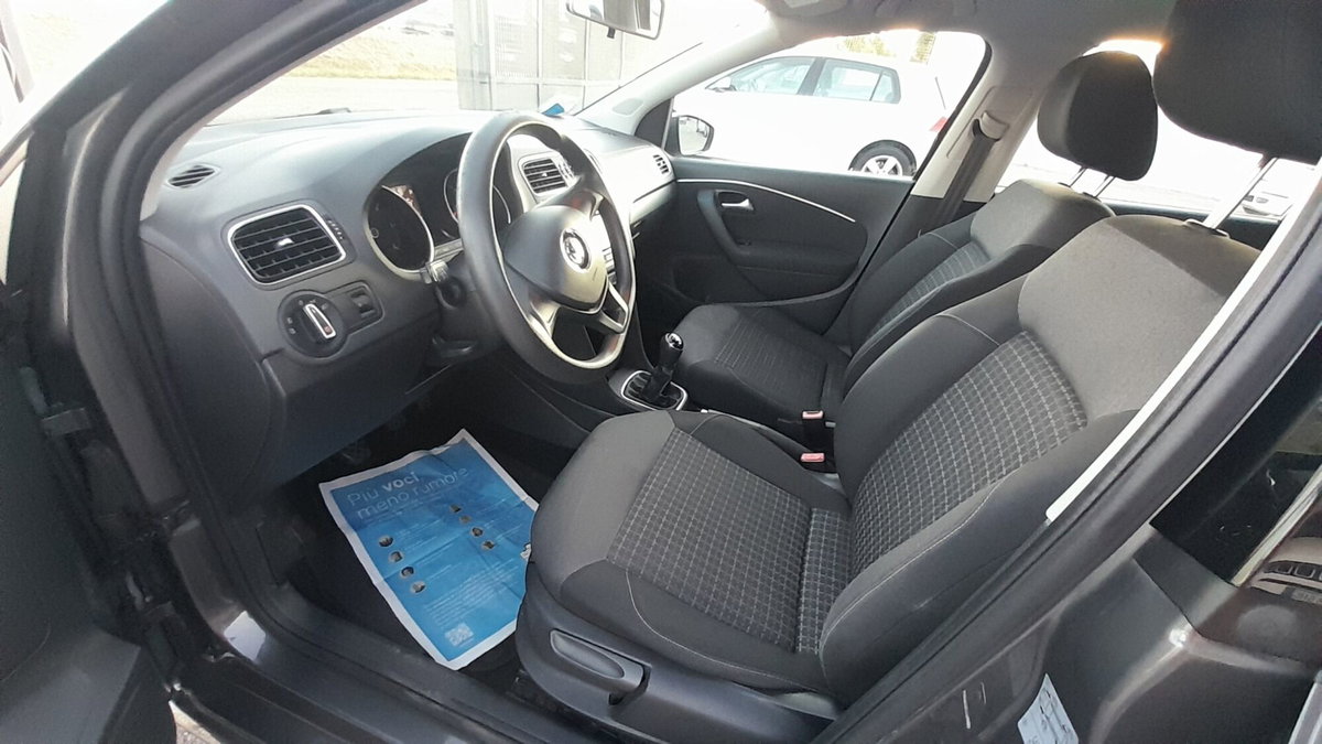 Volkswagen Polo 1.4 TDI 5p. Trendline BlueMotion Technology (15)