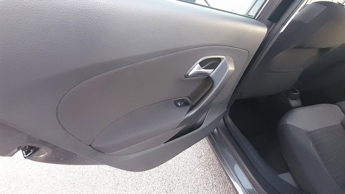 Volkswagen Polo 1.4 TDI 5p. Trendline BlueMotion Technology (16)