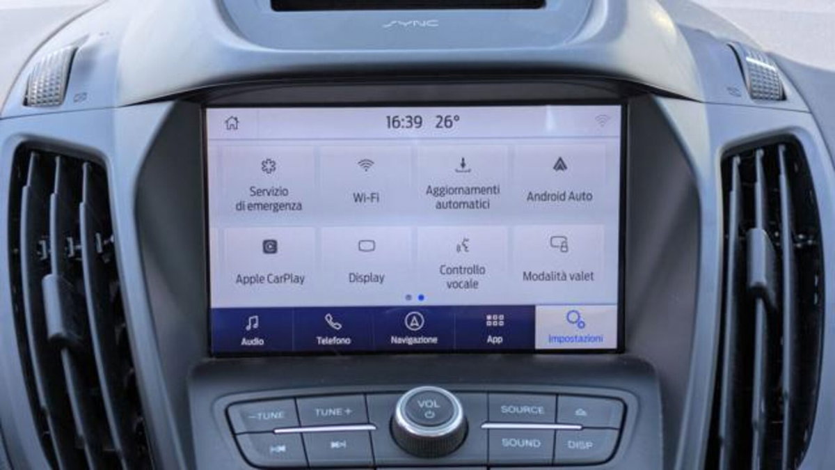 Ford Kuga 1.5 EcoBoost 120 CV 2WD (9)