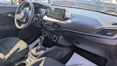 Fiat Tipo Tipo 5p 1.5 t4 hybrid Cross 130cv dct (10)