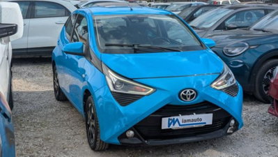 Toyota Aygo X 1.0 Lounge 72cv (2)