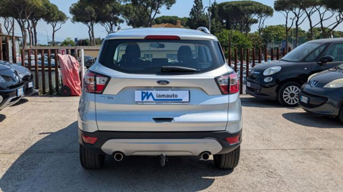 Ford Kuga 1.5 EcoBoost 120 CV 2WD (15)
