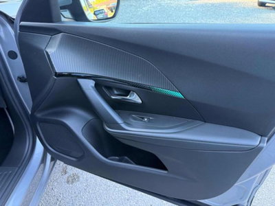 Peugeot 2008 BlueHDi 110 S&S Allure Pack (14)