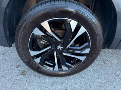 Peugeot 2008 BlueHDi 110 S&S Allure Pack (19)