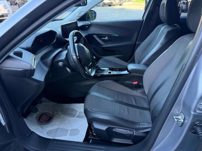 Peugeot 2008 BlueHDi 110 S&S Allure Pack (5)