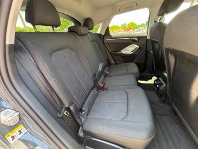 Audi Q3 Sportback 35 TDI quattro S tronic Business Plus (16)