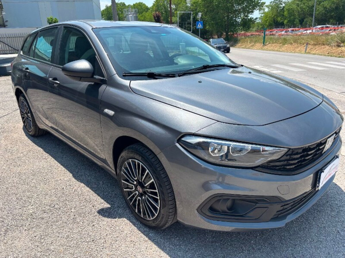 Fiat Tipo Station Wagon Tipo 1.0 SW Business (4)