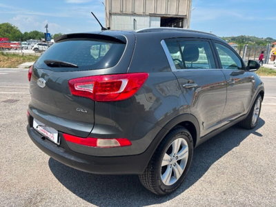 Kia Sportage 2.0 CRDI VGT AWD Active (6)