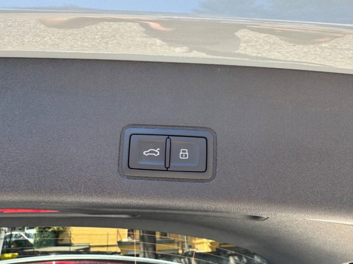Audi Q3 35 TFSI S tronic S line edition (19)