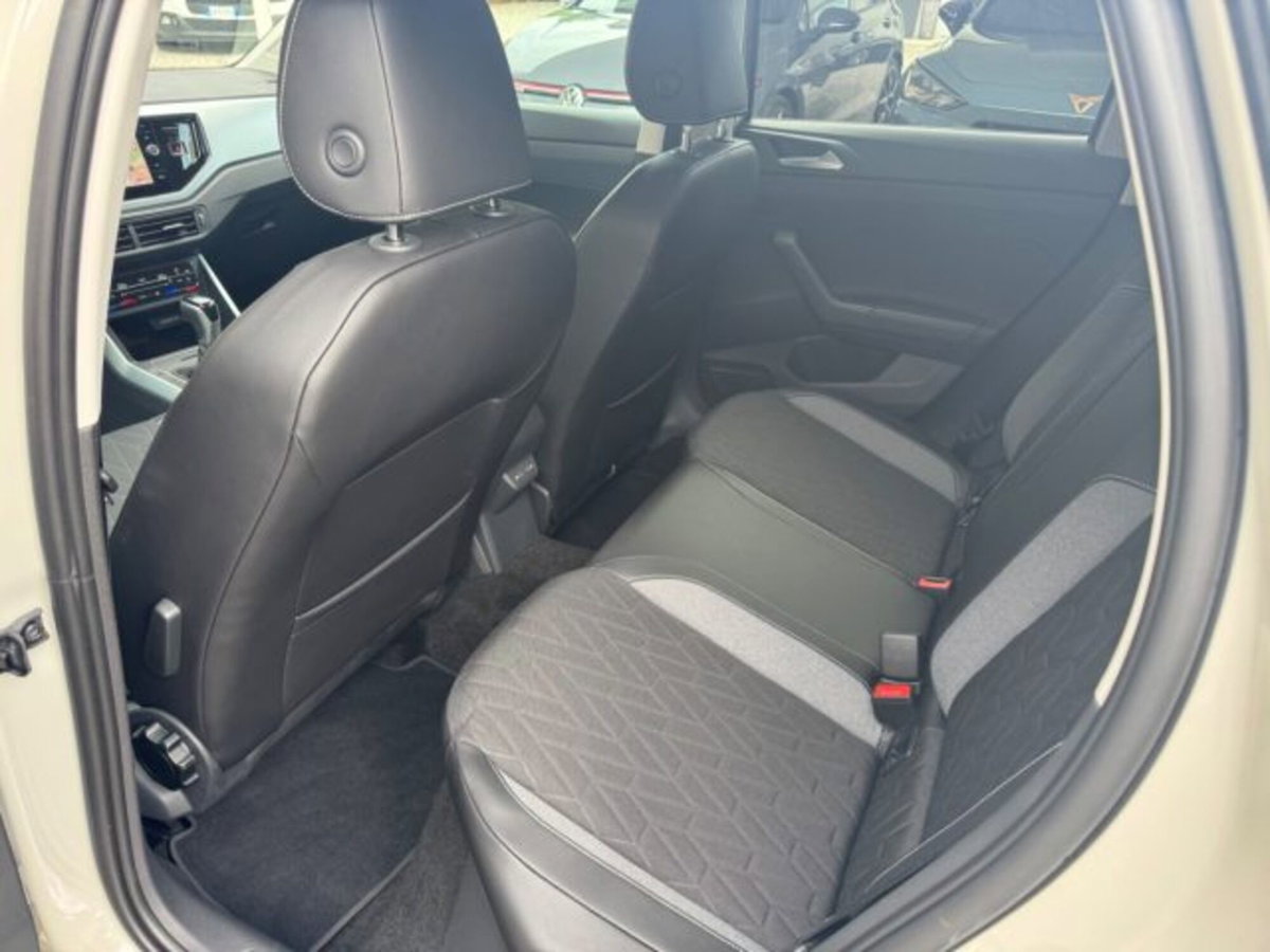Volkswagen Polo 1.0 tsi Edition 95cv dsg (13)