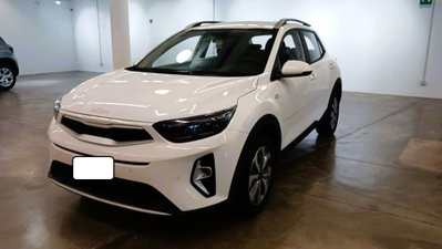 Kia Stonic 1.0 t-gdi mhev Urban 100cv mt (3)