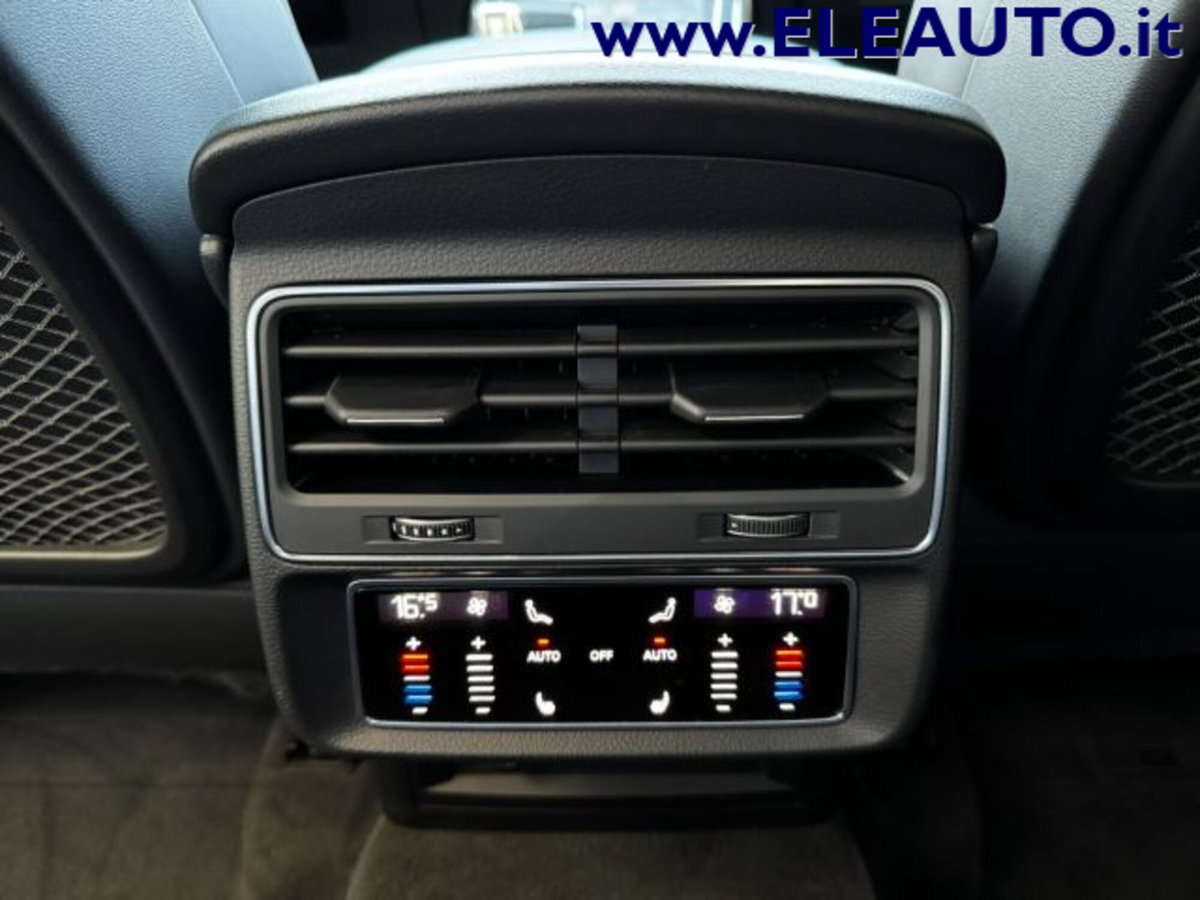 Audi Q8 Q8 50 TDI 286 CV quattro tiptronic Sport (17)
