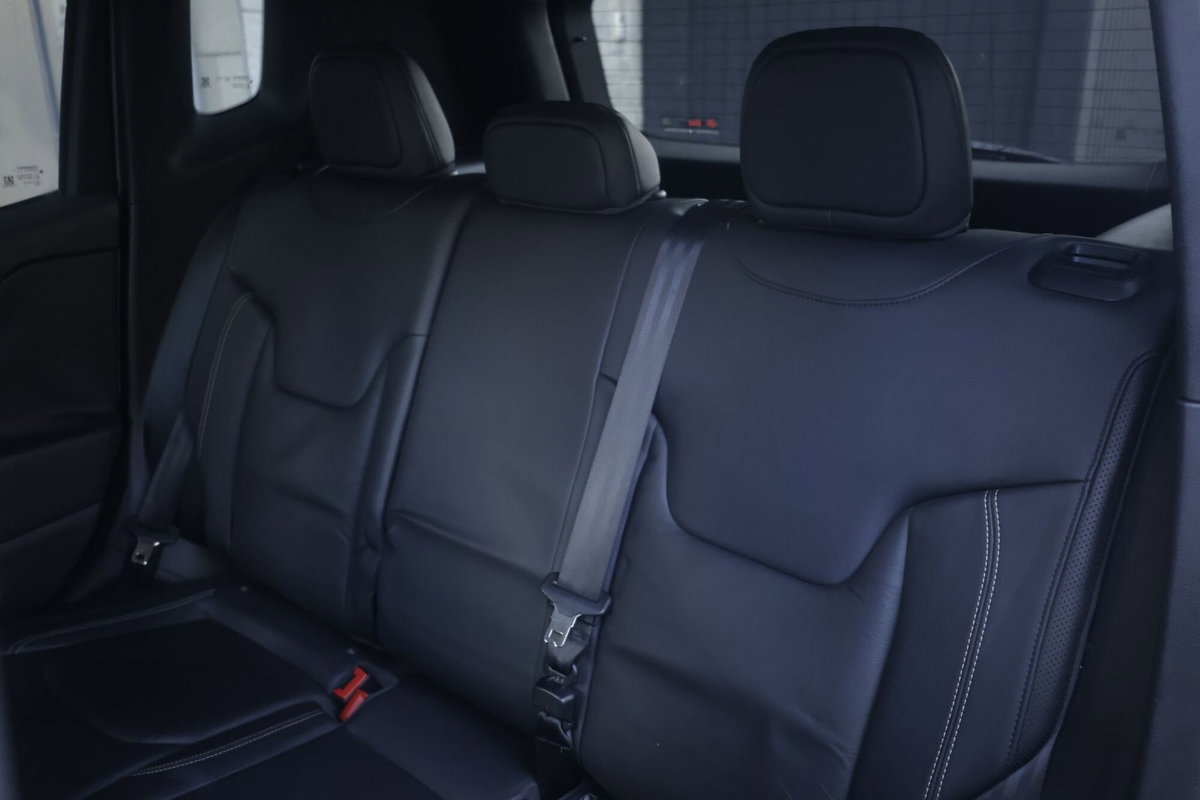 Jeep Renegade 2.0 Mjt 140CV 4WD Active Drive Limited (3)