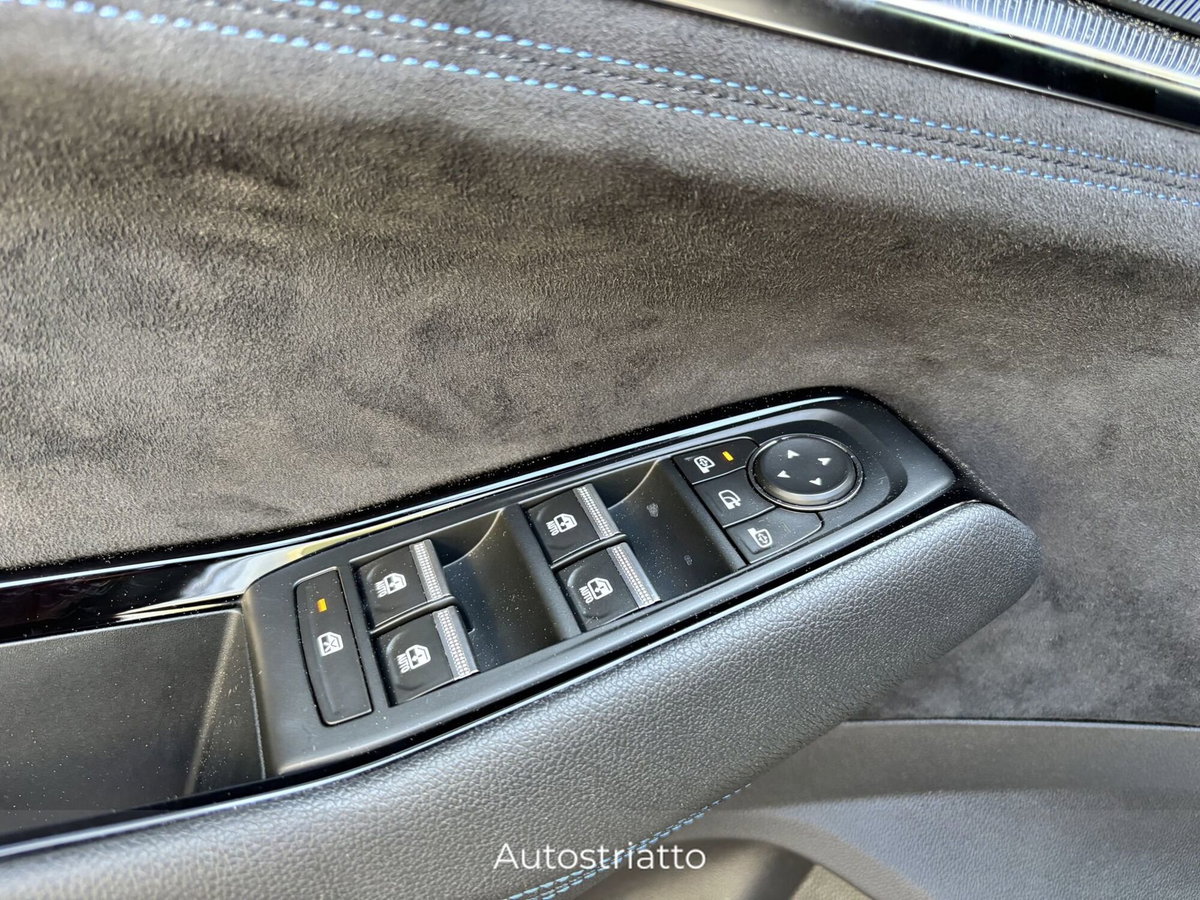 Renault Austral 1.2 full hybrid Techno Esprit Alpine 200cv auto (13)