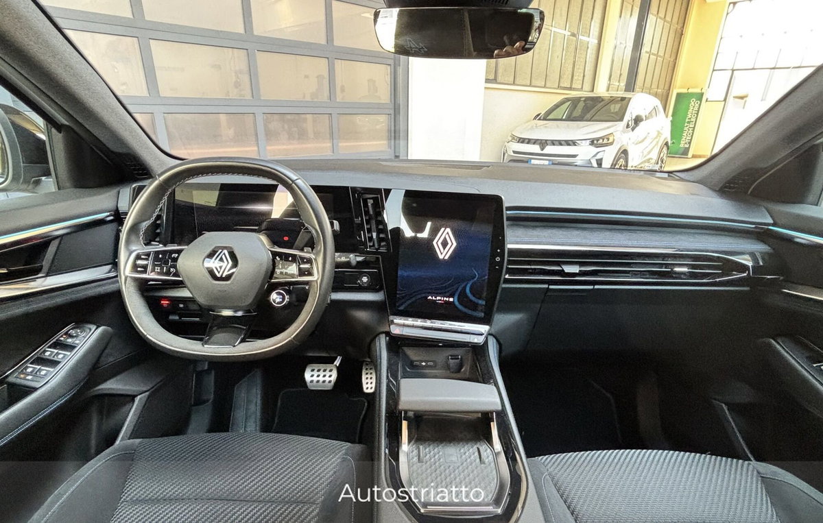 Renault Austral 1.2 full hybrid Techno Esprit Alpine 200cv auto (3)