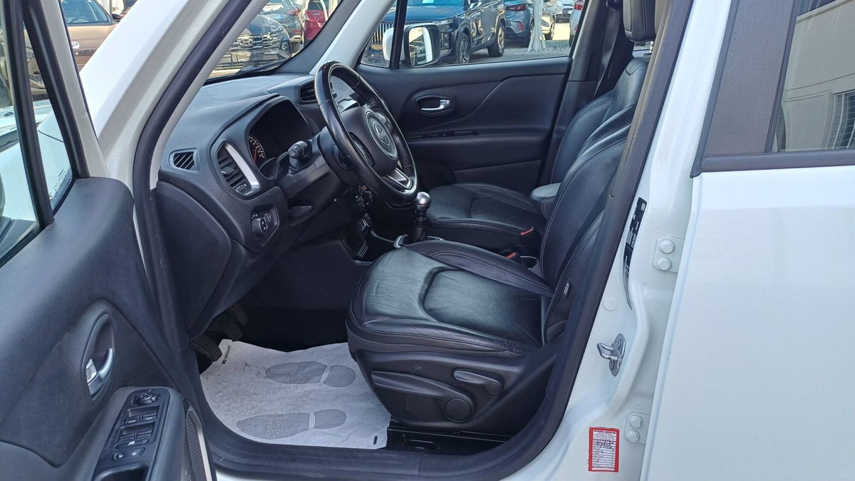 Jeep Renegade 1.4 MultiAir Limited (11)