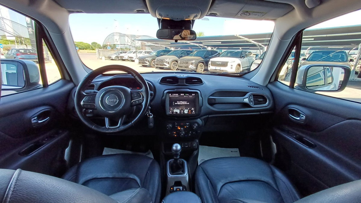 Jeep Renegade 1.4 MultiAir Limited (12)
