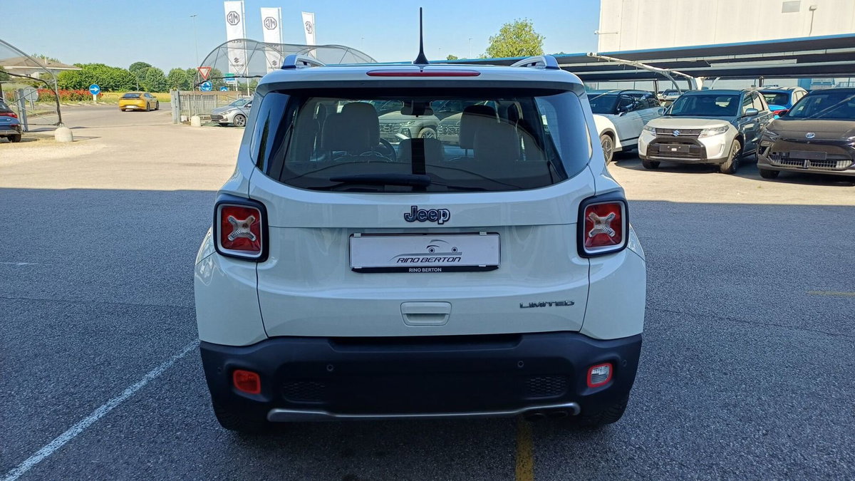 Jeep Renegade 1.4 MultiAir Limited (4)