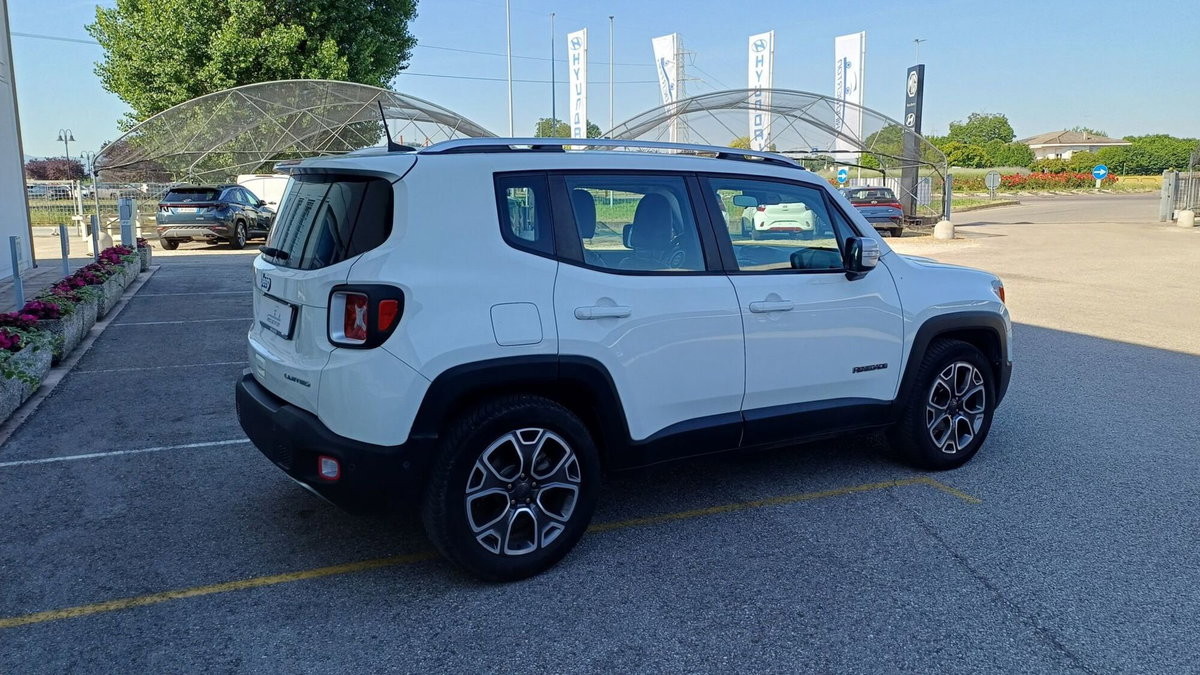 Jeep Renegade 1.4 MultiAir Limited (5)