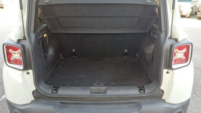 Jeep Renegade 1.4 MultiAir Limited (8)