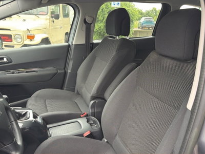 Peugeot 5008 1.6 THP 156CV Allure (13)
