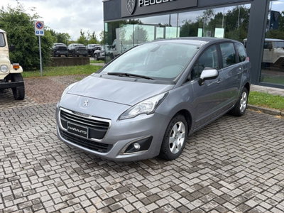 Peugeot 5008 1.6 THP 156CV Allure (2)