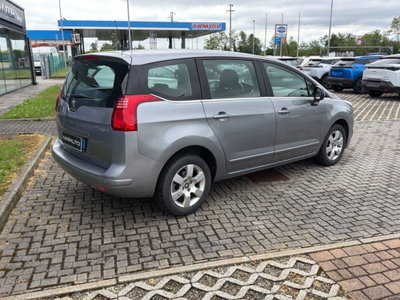 Peugeot 5008 1.6 THP 156CV Allure (5)