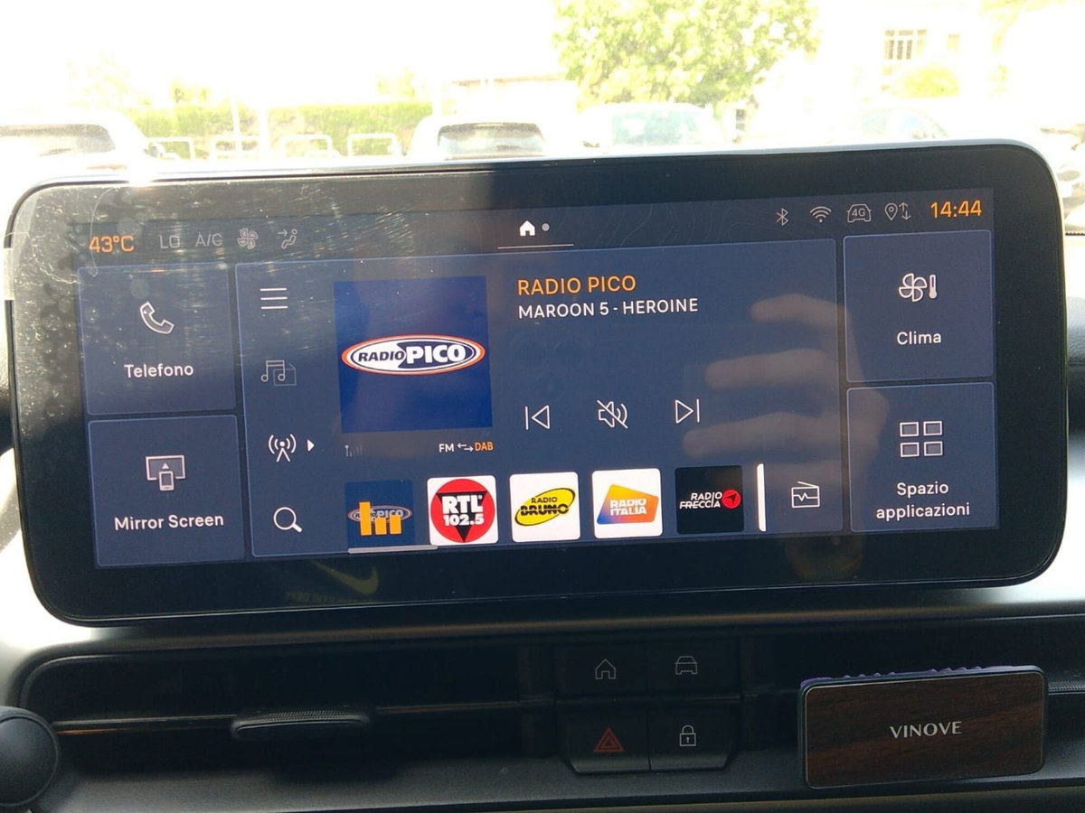 Jeep Avenger 1.2 turbo e-hybrid mhev Altitude fwd 110cv edct6 (13)