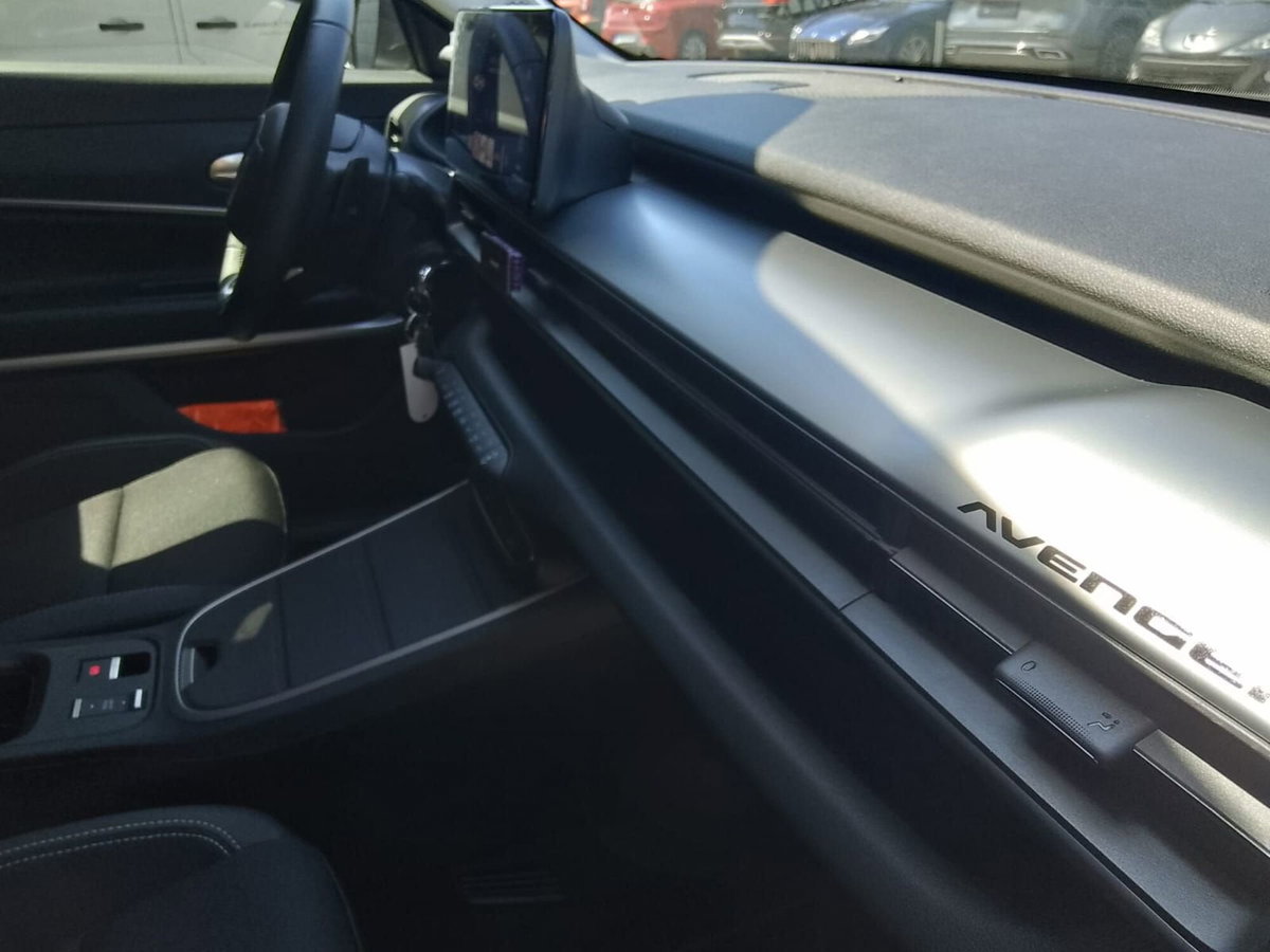 Jeep Avenger 1.2 turbo e-hybrid mhev Altitude fwd 110cv edct6 (20)