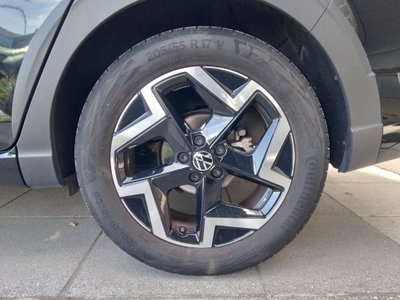 Volkswagen Taigo 1.0 tsi R-Line 115cv (7)