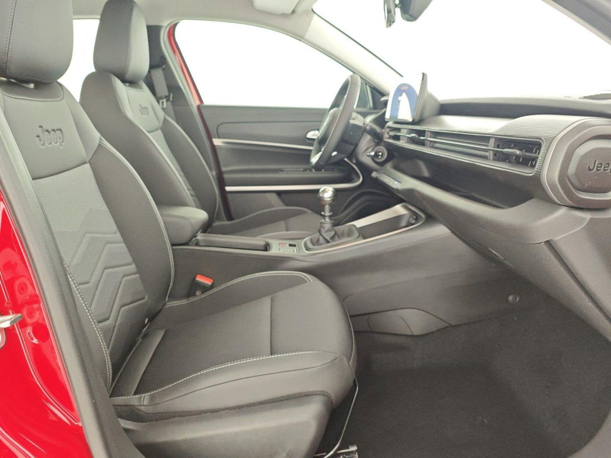 Jeep Avenger 1.2 turbo Altitude fwd 100cv (13)