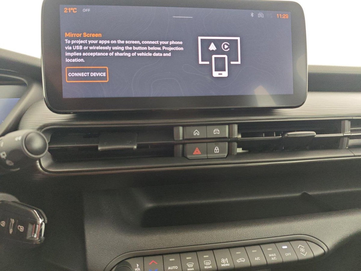 Jeep Avenger 1.2 turbo Altitude fwd 100cv (17)