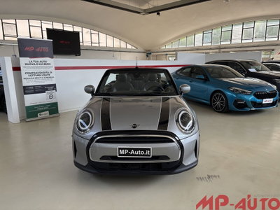 MINI Mini Cabrio 1.5 Cooper Resolute auto (14)