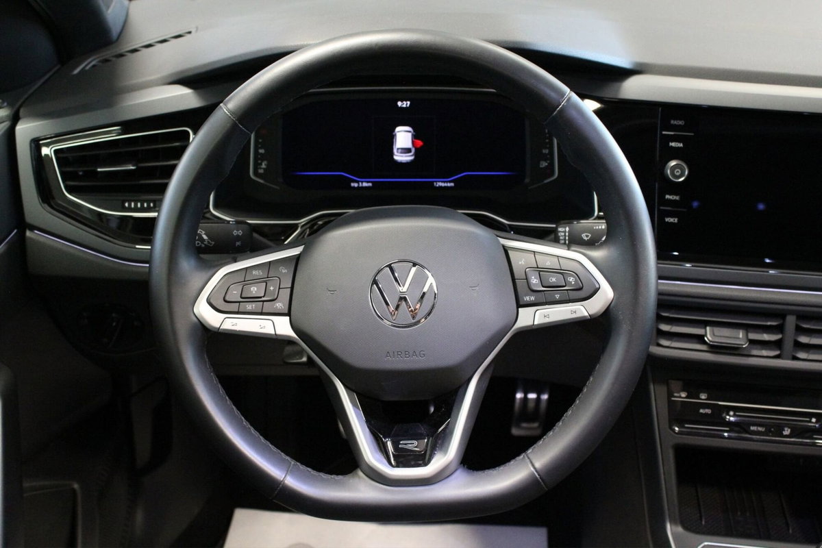 Volkswagen Taigo 1.0 tsi R-Line 115cv (14)